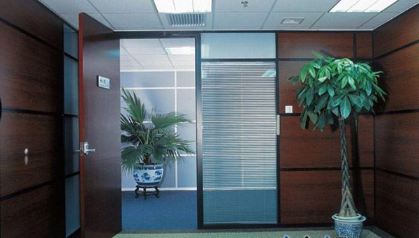 玻璃板式混合隔斷